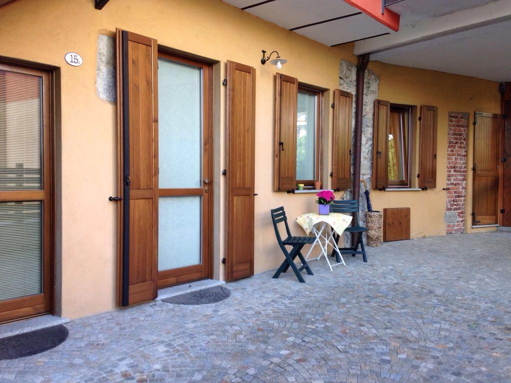 Casa Corte Alla Rocca Arona Dış mekan fotoğraf