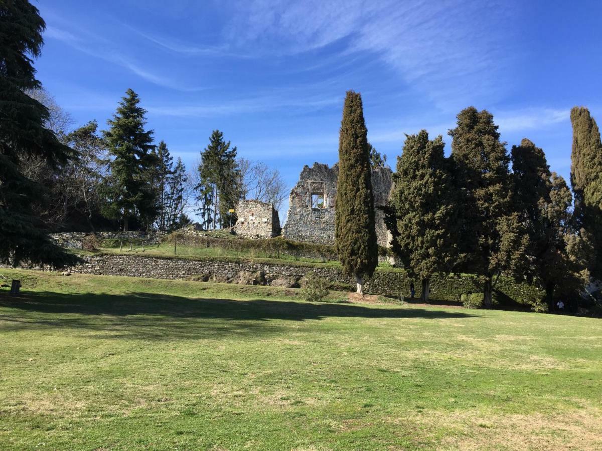 Casa Corte Alla Rocca Arona Dış mekan fotoğraf