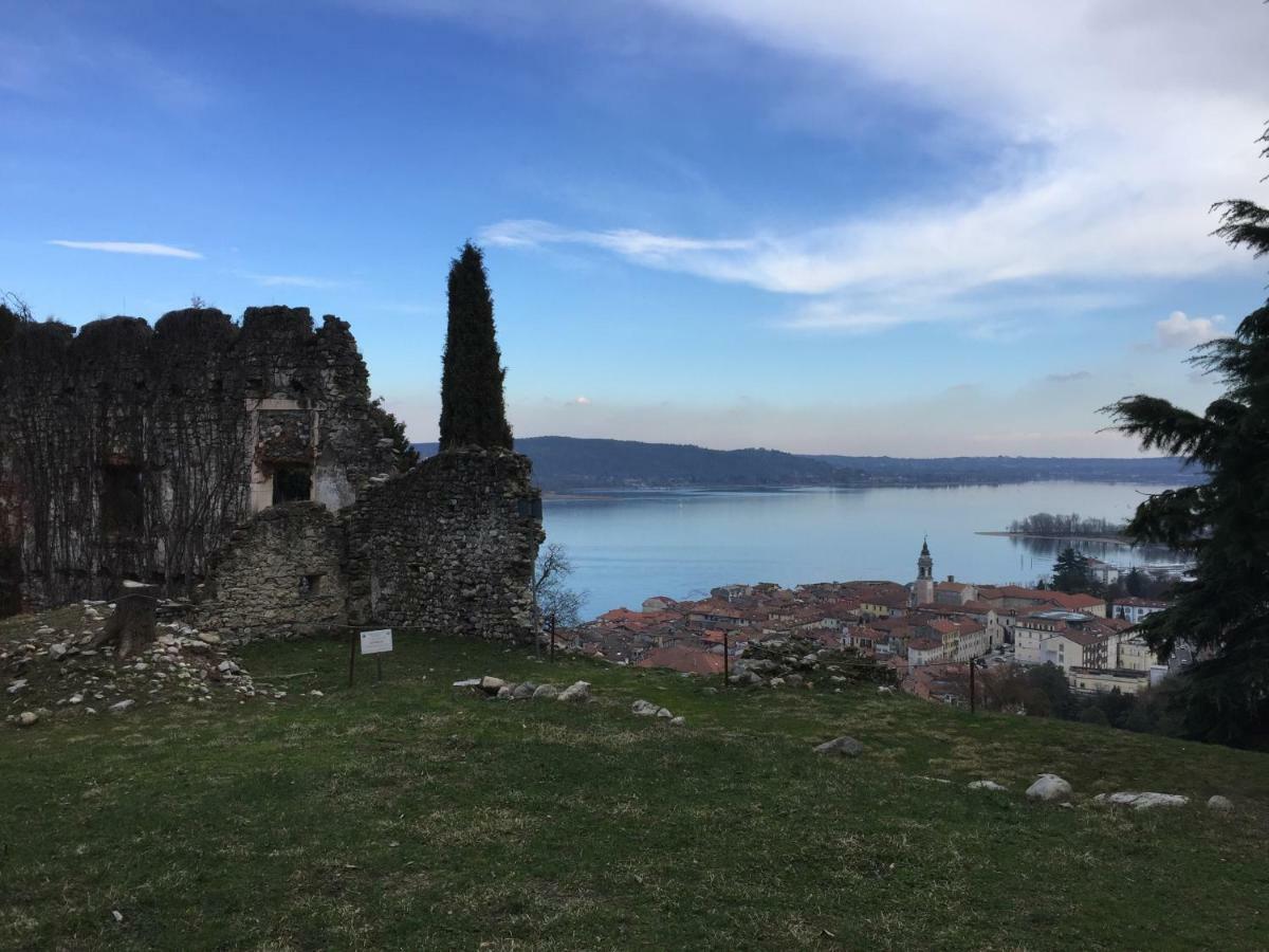 Casa Corte Alla Rocca Arona Dış mekan fotoğraf